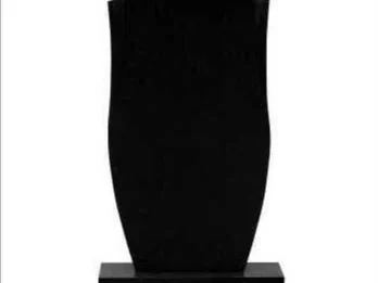 Гранитный вертикальный памятник «№34» — фото товара