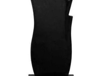 Гранитный вертикальный памятник «№40» — фото товара